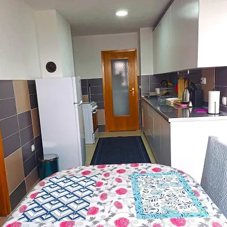 شقة Your Cozy Corner With Sarajevo View, Parking Included سراييفو