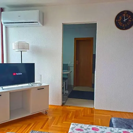 Your Cozy Corner With Sarajevo View, Parking Included *